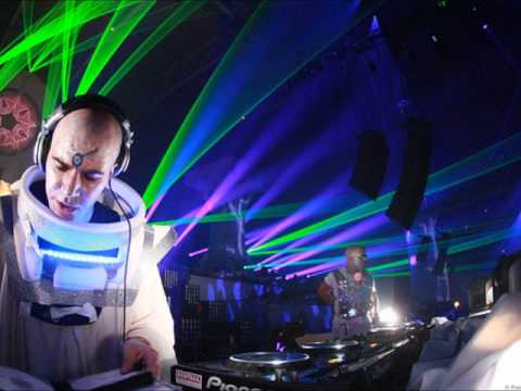 Sfeerbeeld bij Zatox Live Set @ Qlimax 2011 ( FULL )