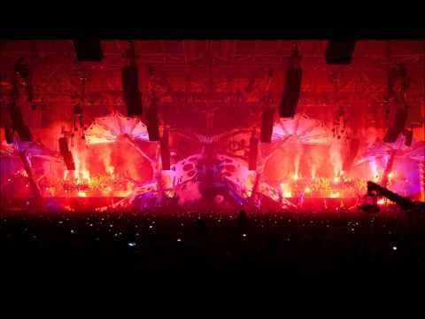 Sfeerbeeld bij Qlimax 2009 – D-Block & S-Te-Fan