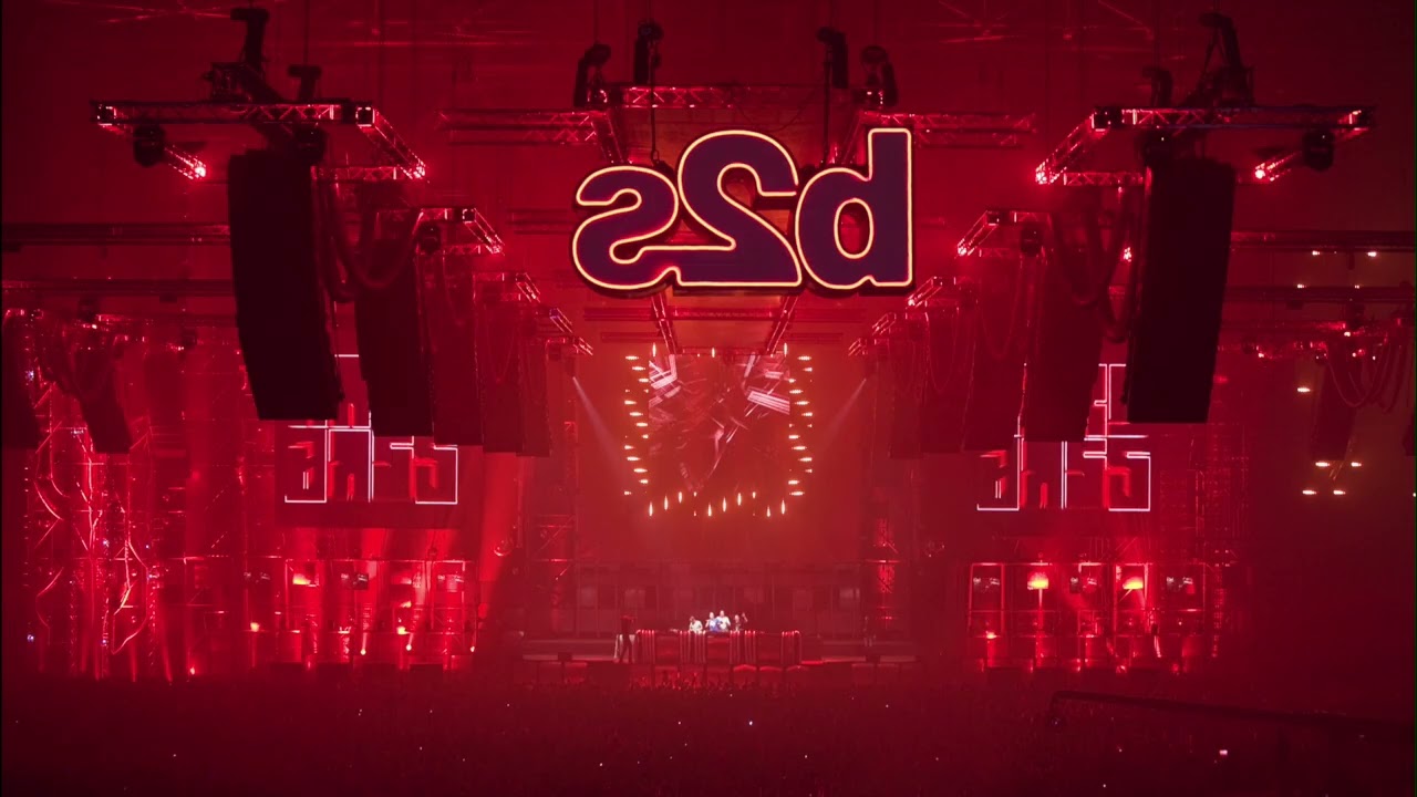 Sfeerbeeld bij Hard Bass 2010 | Team Blue by D-Block & S-te-Fan, Wildstylez & Coone (Full Live Set)